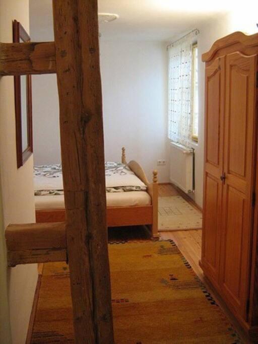 Im Haus Der Kuenste * Rhodt unter Rietburg